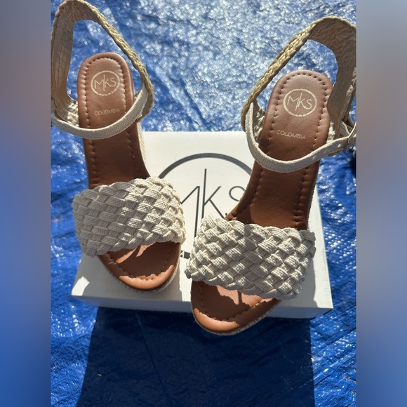 Maker’s Shoes Mora 45 Wedges size 9 - Picture 1 of 4